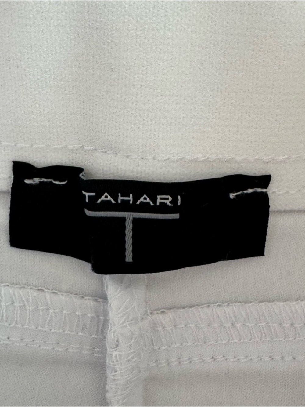 NWT $98 T Tahari True Stretch Ankle High Rise Bright White Summer Pants Medium - Picture 3 of 9